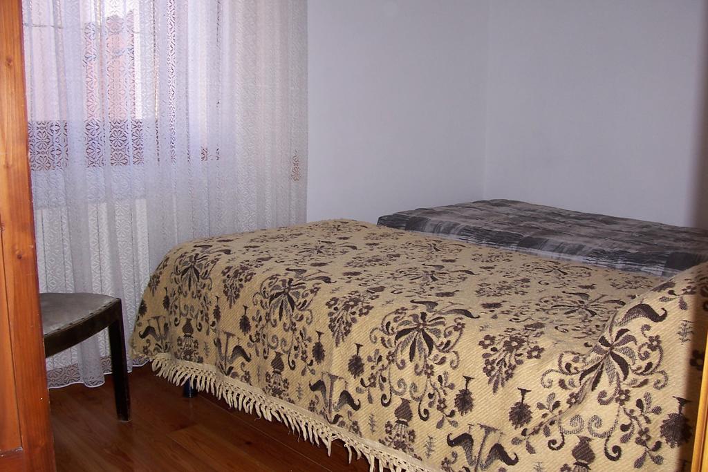 Fabbricato Indipendente Centro Apartment Lozzo Cadore Bagian luar foto