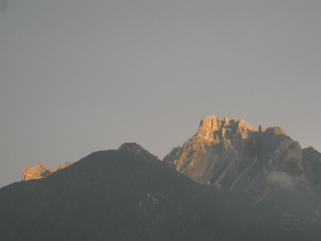 Fabbricato Indipendente Centro Apartment Lozzo Cadore Bagian luar foto