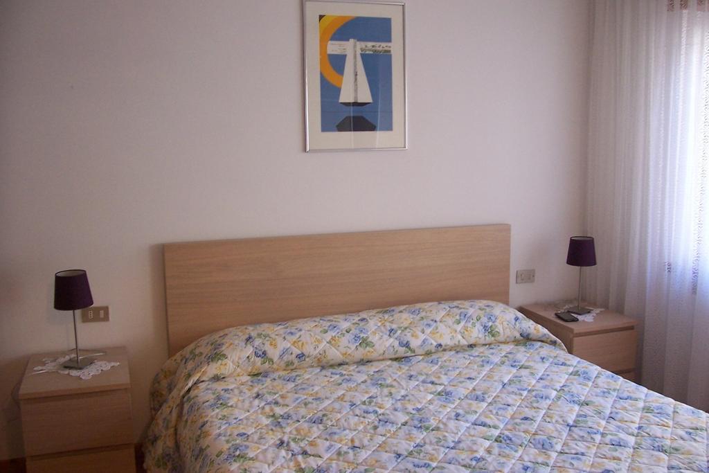 Fabbricato Indipendente Centro Apartment Lozzo Cadore Bagian luar foto